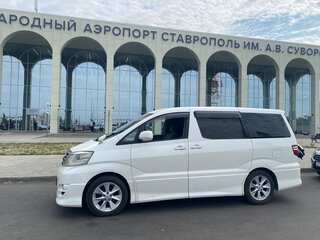 2005 Toyota Alphard I Рестайлинг, белый, 1550000 рублей, вид 3