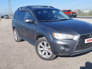 2011 Mitsubishi Outlander II Рестайлинг, серебристый, 1100000 рублей, вид 4