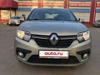 2018 Renault Sandero II Рестайлинг, бежевый, 1200000 рублей, вид 3