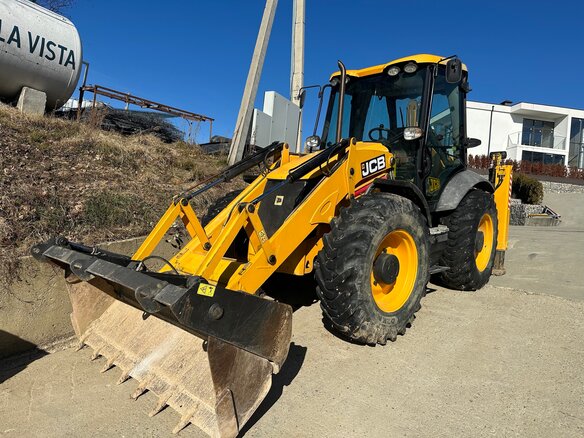 2012 JCB 4CX, 6000000 рублей - вид 1