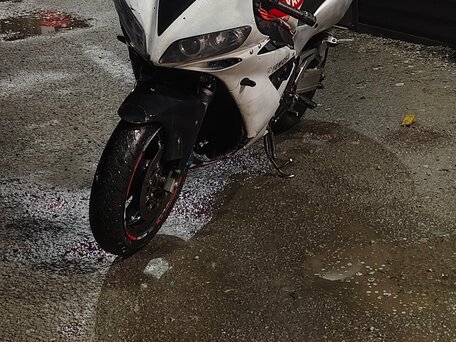 1999 Yamaha YZF1000R Thunderace, красный, 270000 рублей, вид 1