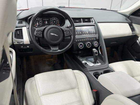 2020 Jaguar E-Pace I, красный - вид 5