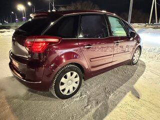 2007 Citroen C4 Picasso I, красный, 660000 рублей, вид 5