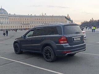 2010 Mercedes-Benz GL-Класс 350 I (X164) Рестайлинг, серый, 2100000 рублей, вид 3