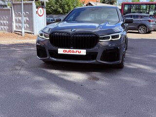 2020 BMW 7 серии Long 740Li VI (G11/G12) Рестайлинг, серый, 4450000 рублей, вид 3