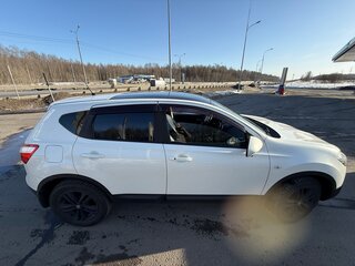 2013 Nissan Qashqai I Рестайлинг, белый, 1200000 рублей, вид 4