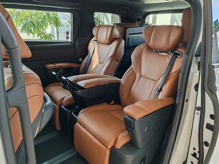 Toyota Alphard IV