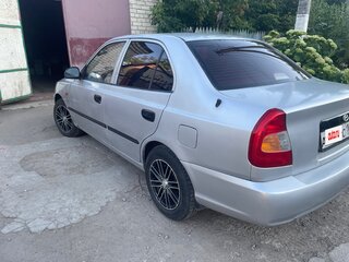 2005 Hyundai Accent ТагАЗ II, серебристый, 240000 рублей, вид 5