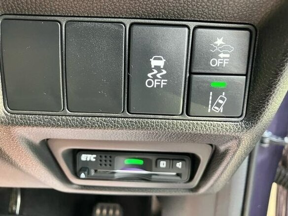 2016 Honda Stepwgn Spada V, фиолетовый, 1550000 рублей - вид 10