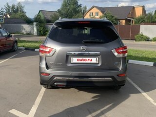 2015 Nissan Pathfinder IV, серый, 1380000 рублей, вид 4