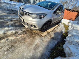 2019 Renault Captur I Рестайлинг, серый, 1150000 рублей, вид 1