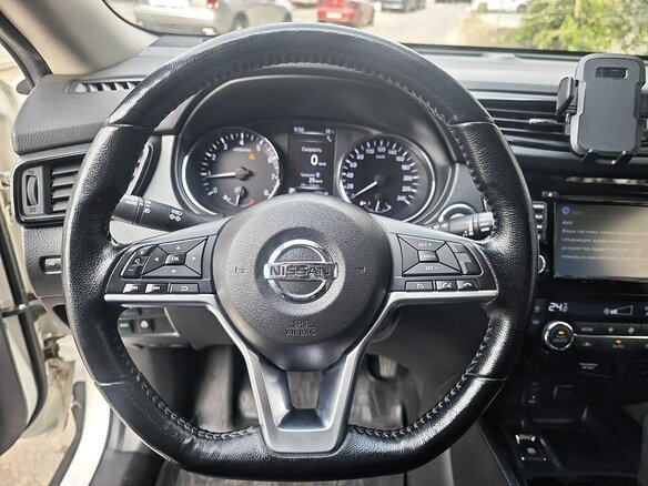 2019 Nissan X-Trail III Рестайлинг, белый, 2100000 рублей - вид 10