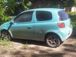 2000 Toyota Vitz I (P10), зелёный, 250000 рублей, вид 3