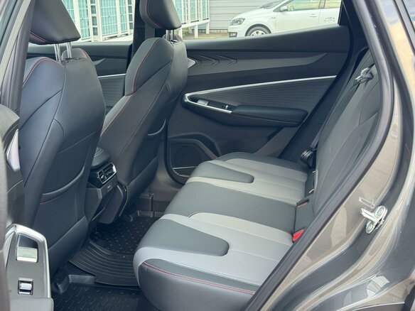 2026 Geely Cityray, серый - вид 16