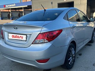 2012 Hyundai Solaris I, серебристый, 600000 рублей, вид 5