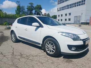 2014 Renault Megane III Рестайлинг, белый, 780000 рублей, вид 2