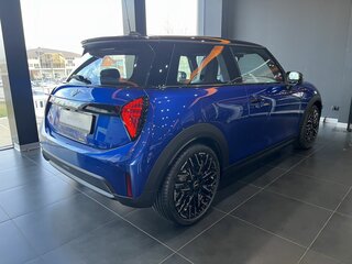2024 Mini Hatch S IV (F65/F66/J01), синий, 6090000 рублей, вид 5