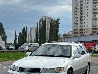 1997 Toyota Mark II Qualis VIII (X100), белый, 600000 рублей, вид 3