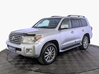 2013 Toyota Land Cruiser 200 Series Рестайлинг 1, серый, 3800000 рублей, вид 1