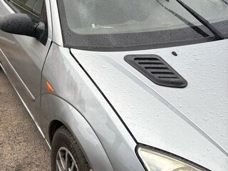 2005 Ford Focus I Рестайлинг, серебристый, 160000 рублей, вид 3
