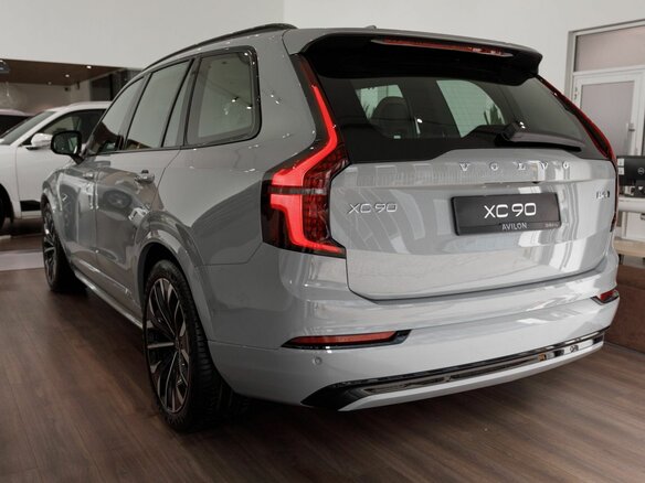 2026 Volvo XC90 B6 II Рестайлинг 2, серый - вид 4
