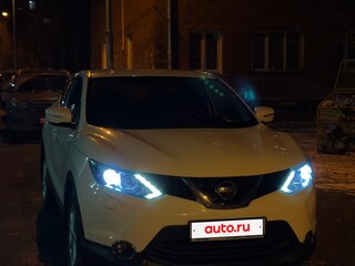 2014 Nissan Qashqai II, белый, 1399900 рублей, вид 3