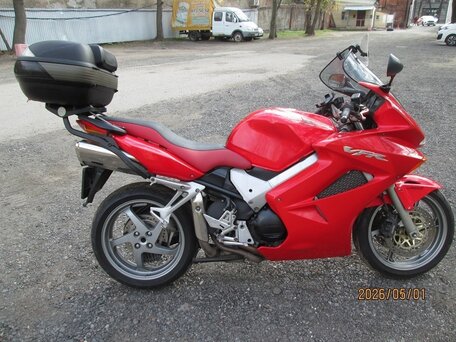 2005 Honda VFR 800, пурпурный, 355000 рублей, вид 5
