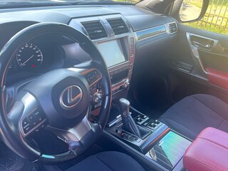 2020 Lexus GX 460 II Рестайлинг 2, серый, 7450000 рублей, вид 3