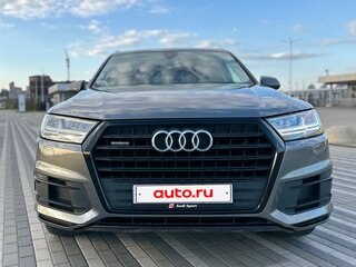 2017 Audi Q7 II (4M), серый, 3850000 рублей, вид 2