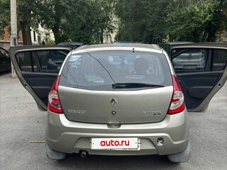 2011 Renault Sandero I, бежевый, 315000 рублей, вид 3