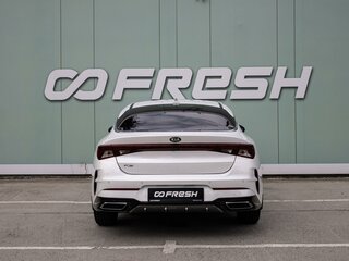 2021 Kia K5 III, белый, 2100000 рублей, вид 4