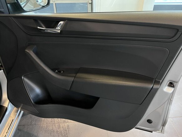 2021 Skoda Rapid II, серый - вид 28