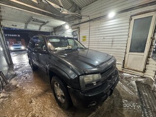 2005 Chevrolet TrailBlazer I, серый, 650000 рублей, вид 3
