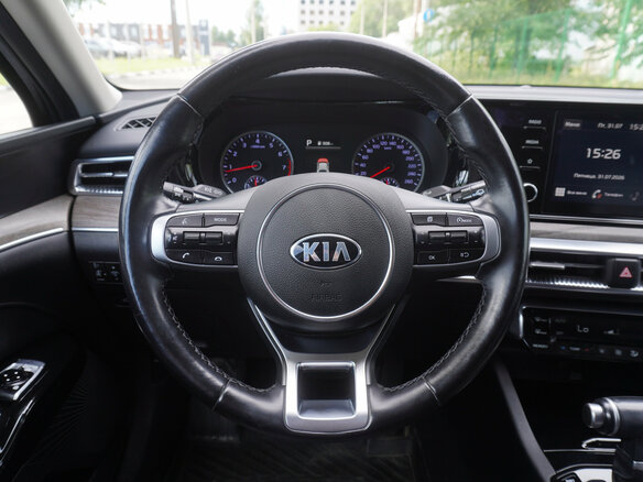 2021 Kia K5 III, серый, 2353000 рублей - вид 12