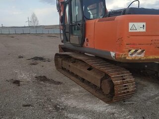 2011 Hitachi Гусеничные, 4100000 рублей, вид 3