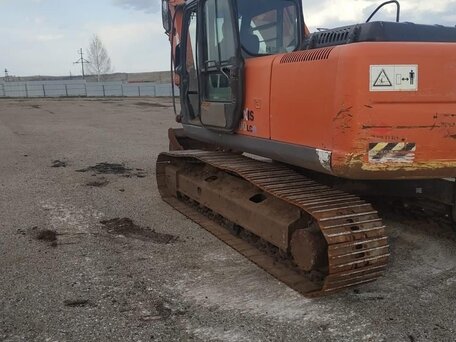 2011 Hitachi Гусеничные, 4100000 рублей, вид 3