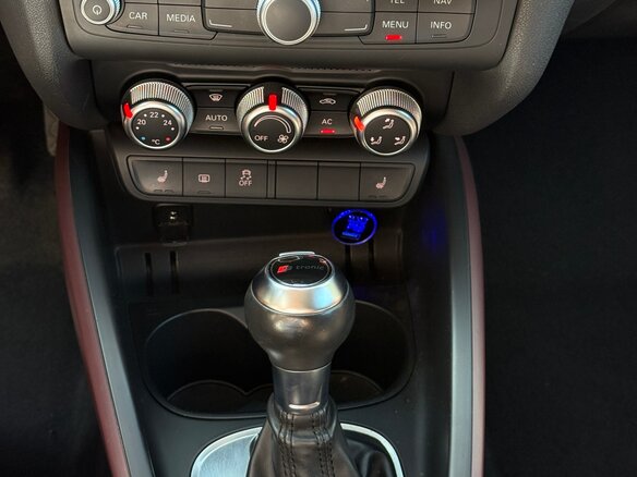 2012 Audi A1 I (8X), красный, 1090000 рублей - вид 20