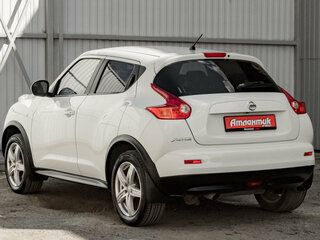 2011 Nissan Juke I, белый, 1010000 рублей, вид 4