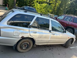 1998 Mitsubishi Lancer VI, серебристый, 100000 рублей, вид 4