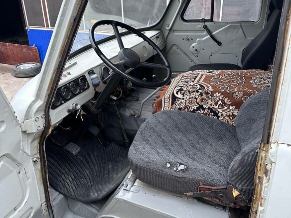 2004 УАЗ 3909, серый, 230000 рублей - вид 2