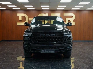 2026 Ram 1500 Crew Cab V Рестайлинг, чёрный, 9881660 рублей, вид 2