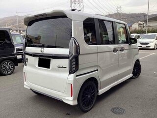 2023 Honda N-BOX II Рестайлинг, белый, 796000 рублей, вид 5
