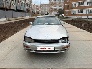 1992 Toyota Camry III (XV10), серебристый, 105000 рублей, вид 3