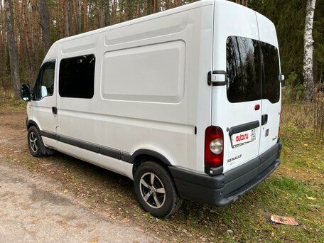 2009 Renault Master, белый, 1550000 рублей, вид 3