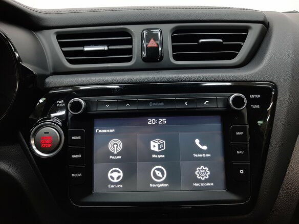 2017 Kia Rio III Рестайлинг, белый, 970000 рублей - вид 14