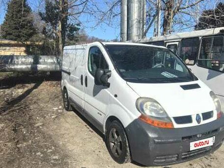 2004 Renault Trafic, белый, 1200000 рублей, вид 2