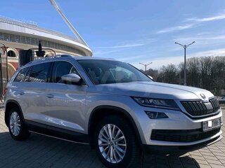 2021 Skoda Kodiaq I, серебристый, 2650000 рублей, вид 2