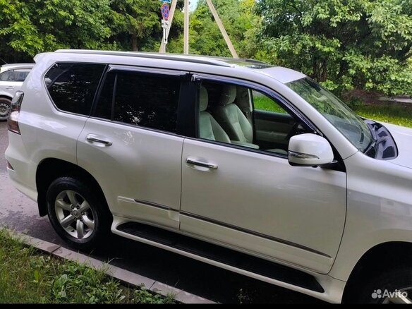2015 Lexus GX 460 II Рестайлинг, белый, 4250000 рублей - вид 1