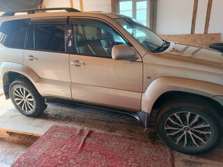 2007 Toyota Land Cruiser Prado 4-speed 120 Series Рестайлинг, бежевый, 2600000 рублей, вид 5