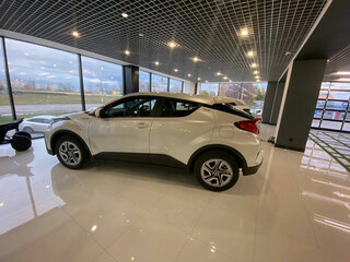 2022 Toyota Izoa I, белый, 2650000 рублей, вид 3